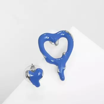 Серьги с эмалью «Таяние» сердечки, цвет синий в серебре