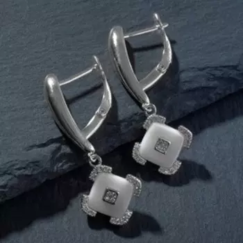 Серьги керамика висячие "Ромб", цвет белый в серебре