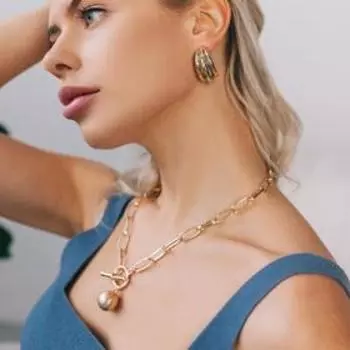 Серьги-кольца «Тринити» стразы, цвет белый в золоте