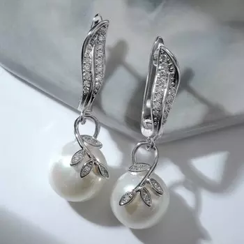 Серьги "Майорка" лента, цвет белый в серебре