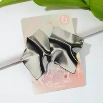 Серьги металл «Атмосфера» ромб мятый, цвет серый