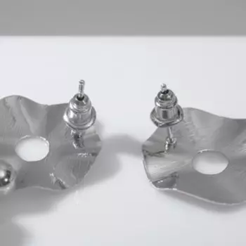 Серьги металл "Виноград" колесо, цвет серебро