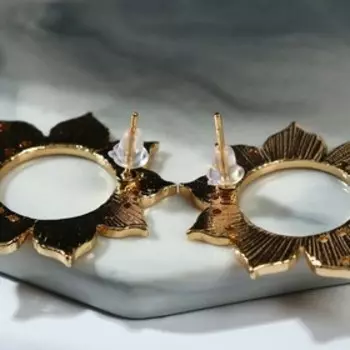 Серьги металл "Восток" цветок, цвет золото