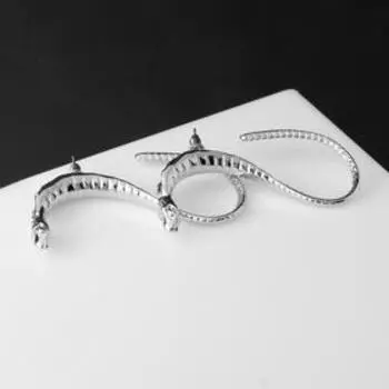 Серьги металл «Змея» кобра, цвет серебро