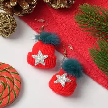 Серьги висячие «Новогодние» шапочки мягкие, цвет красно-зелёный