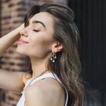 Серьги с жемчугом "Гранж" ветвь, цвет белый в серебре