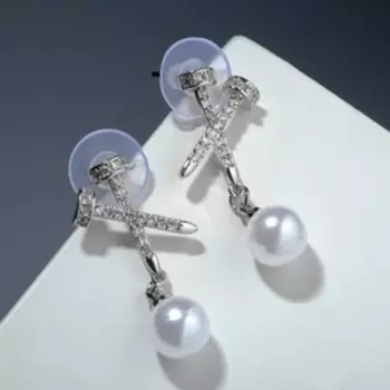 Серьги с жемчугом "Гвозди", цвет белый в серебре
