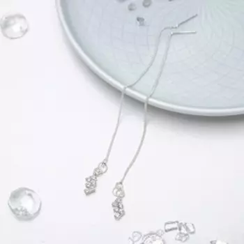 Серьги висячие со стразами «Цепочки» зигзаг, белые в серебре, 11.5 см