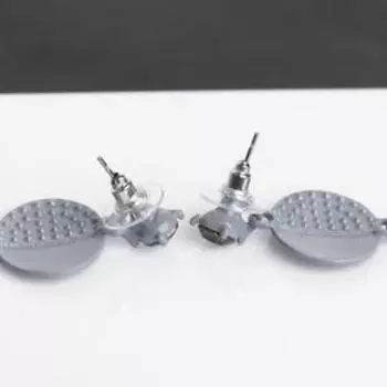 Серьги со стразами "Крис", цвет серый