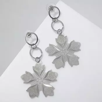 Серьги висячие «Цветок» узорчатый, цвет серебро, 6 см