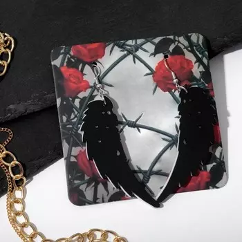 Серьги акриловые «Крылья», цвет чёрно-белый в серебре