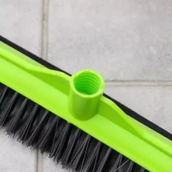 Сгон для пола с щёткой, крепление еврорезьба, 35 см, цвет МИКС