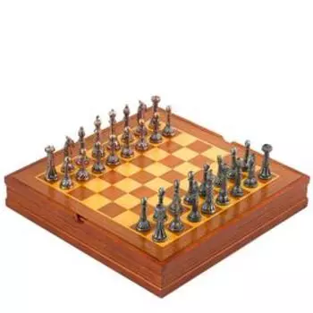 Сувенирные шахматы «Классика», металл и дерево, доска 3636 см