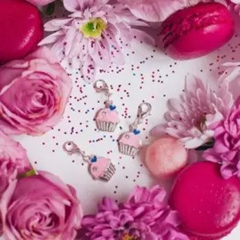 Шармик "Кексик", цвет розовый в серебре