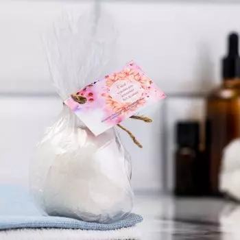 Бомбочка для ванны "В этот чудесный день" с эфирным маслом ванили 140 гр