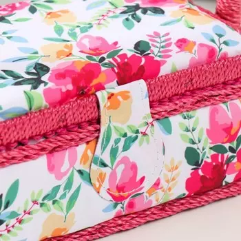 Шкатулка для рукоделия и шитья «Акварельные цветы», хранение ниток, иголок, мелочи, 18129.5 см