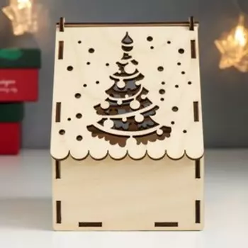 Шкатулка "Домик. Котик и ёлка" 12х10х14 см