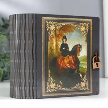 Шкатулка-книга "Лошадь" 14х14 см