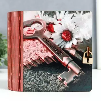 Шкатулка-книга "Ромашки" 14х14 см