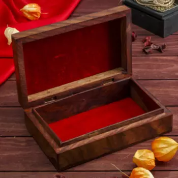 Шкатулка "Листики" дерево 20х13х6 см