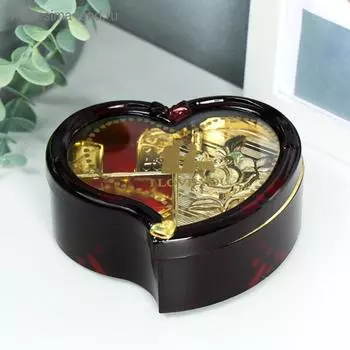 Шкатулка музыкальная "Сердце изогнутое" 4,7х10,5х11,7 см