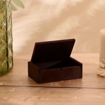 Шкатулка с чеканкой 11,5х7 см, дерево манго