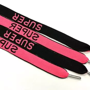 Шнур плоский с металлическим наконечником, цвет розовый