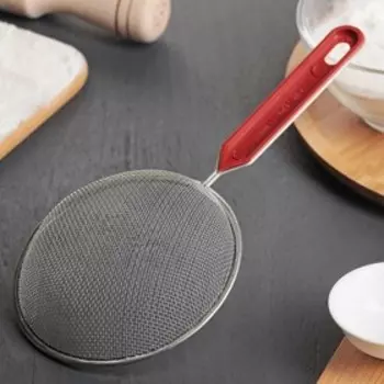 Сито для просеивания Доляна «Хозяюшка», d=12 см, красное