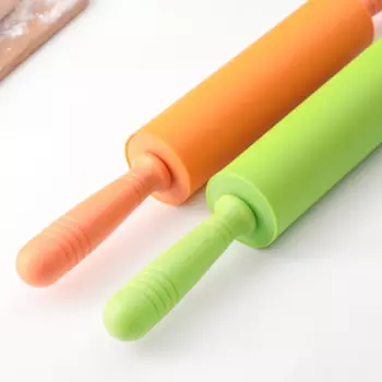 Скалка Доляна «Севилья», 435 см, рабочая часть 19,5 см, цвет оранжевый