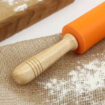 Скалка Доляна «Валенсия», 435.5 см, рабочая часть 19.5 см, оранжевая