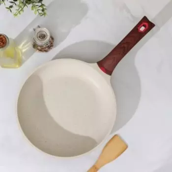 Сковорода кованая Доляна Elegant, d=26 см, пластиковая ручка, индукция, антипригарное покрытие, цвет светлый мрамор