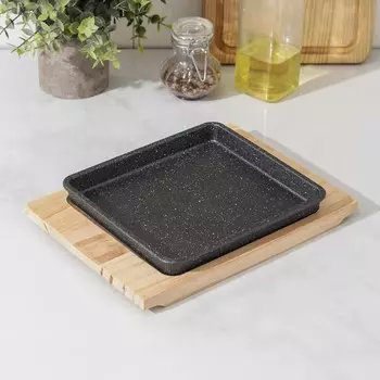 Сковорода «Ницца», 19×17×2 см, на деревянной подставке