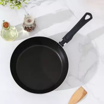 Сковорода Доляна Promo, d=24 см, пластиковая ручка, антипригарное покрытие, алюминий, бордовая