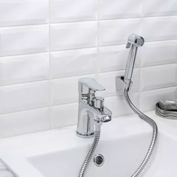 Смеситель для раковины "РМС" SL141-001F-1, с гигиеническим душем, картридж 35 мм, цинк, хром 10285