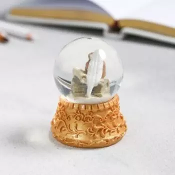 Снежный шар «Перо», 6.5 х 5 см