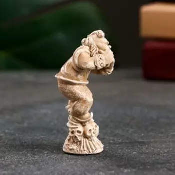 Статуэтка "Соловей-разбойник" бежевый, 8х3х3см