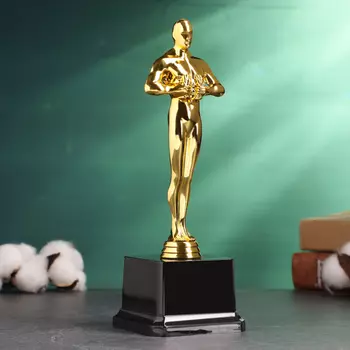Фигура наградная, кубок «Оскар», 8824 см