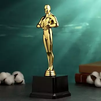 Кубок наградной с фигуркой TAKE IT EASY «Оскар», 9625 см