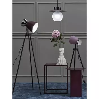 Столик кофейный Mayen, 450450550 мм, цвет белый / сливовый