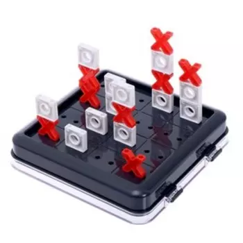 Стратегическая настольная игра на логику «Крестики против ноликов», уценка