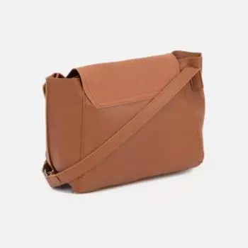 Сумка-мессенджер на клапане, длинный ремень, цвет коричневый