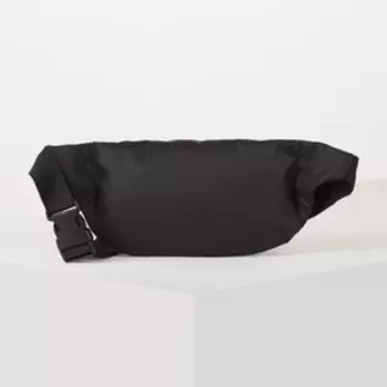 Сумка на пояс «Молодость всё простит», 32х8х15 см, отд на молнии, цвет чёрный