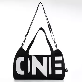 Сумка спортивная на молнии TEXTURA, с подкладкой, длинный ремень, маленький размер, с акцентным принтом, чёрная