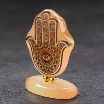 Фигурка-оберег на подставке «Рука Фатимы», селенит