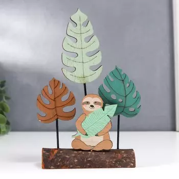 Сувенир дерево "Ленивец и пальмовые листья" 20х5х10 см