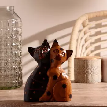 Сувенир дерево "Парочка кошек: черная и белая" 4,5х14х20 см