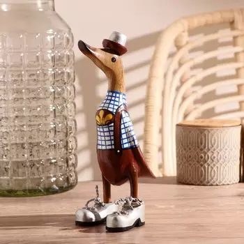 Сувенир «Утка с подтяжками», дерево, 13927 см