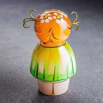 Сувенир "Девочка с хвостиками", селенит