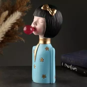 Сувенир "Девочка с жвачкой" 31*13см