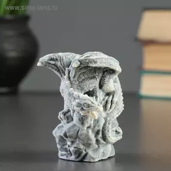 Сувенир "Дракон на камне" 8,5см